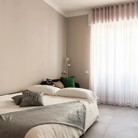 アパート Youhosty - 3 Bedroom Citta Studi